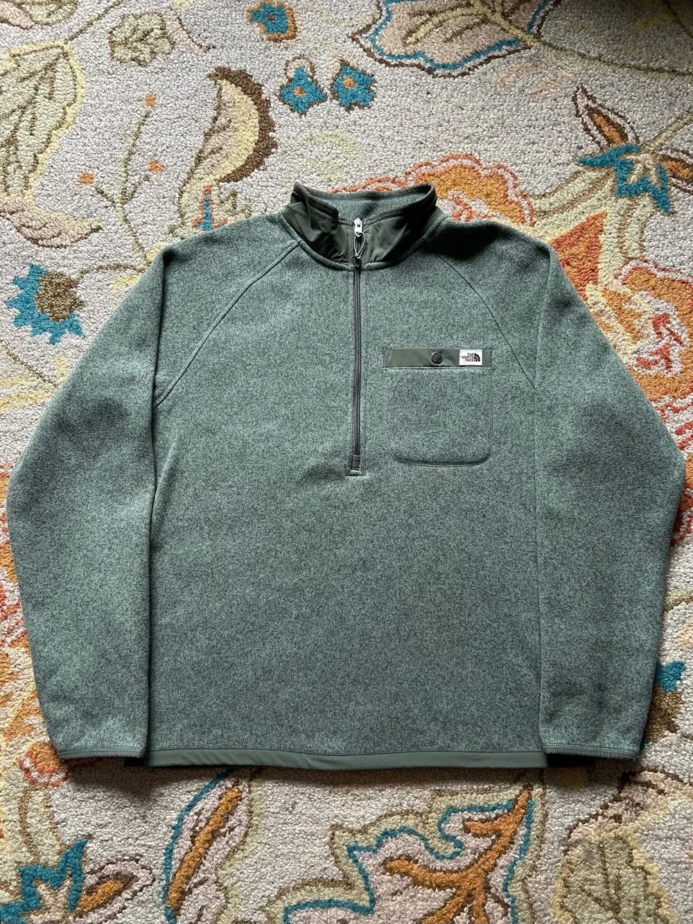 The North Face Men's Gordon Lyons 1/4 Zip Green Heather Fleece Sweater Size M